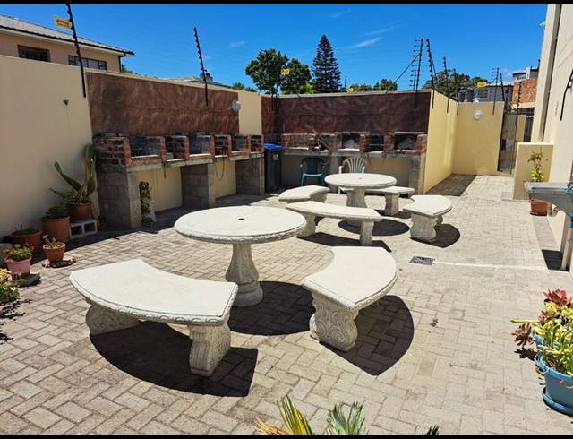 2 BEDROOM APARTMENT FOR SALE IN VAN RYNEVELD